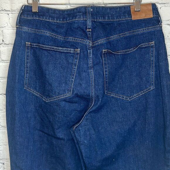 J. Crew Womens Curvy Classic Straight size 31T - Picture 5 of 11